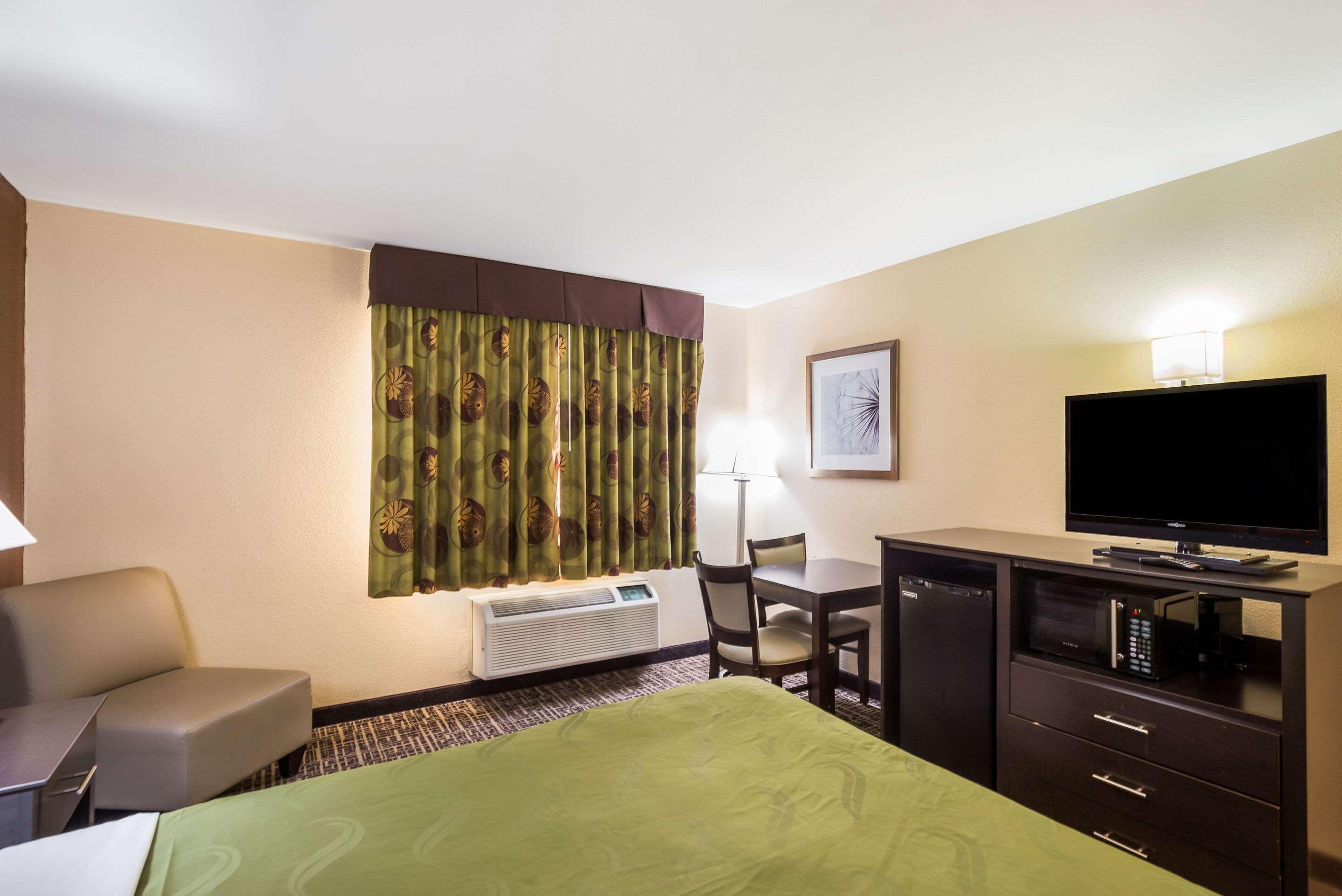 Quality Inn & Suites Caseyville - St Louis Dış mekan fotoğraf