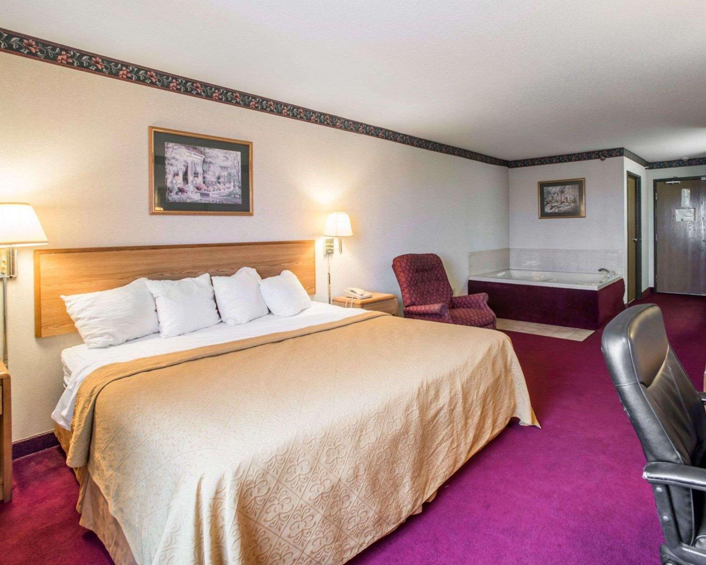 Quality Inn & Suites Caseyville - St Louis Dış mekan fotoğraf