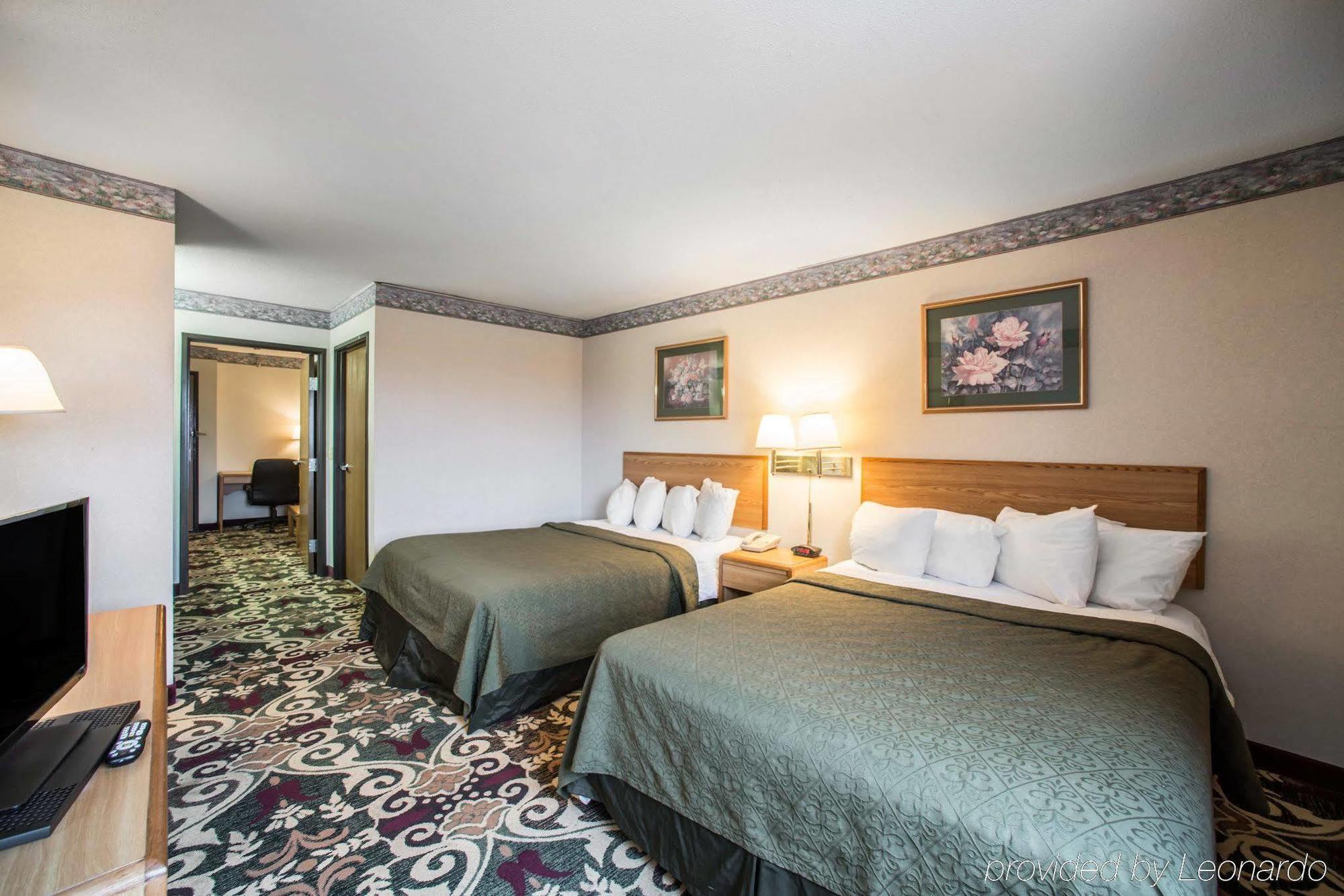 Quality Inn & Suites Caseyville - St Louis Dış mekan fotoğraf